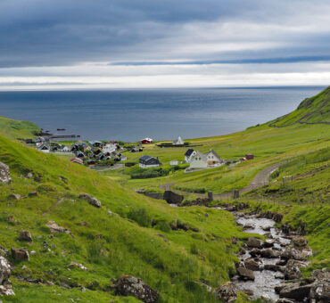 Färöer-Inseln: Rundreise mit einem Mietwagen