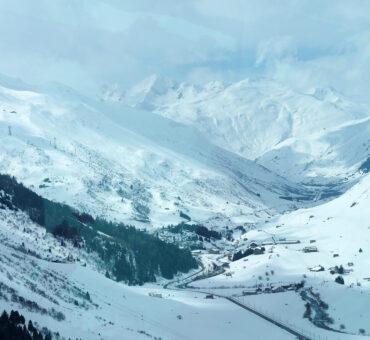 Wine and Dine: Gourmet-Essen im Zug mit der MGBahn