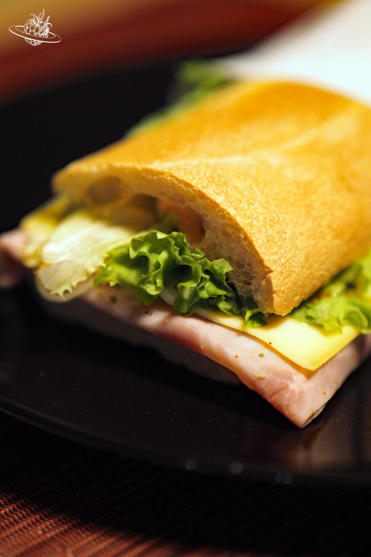 Sandwich eingepackt vom Fein-Imbiss in Brig