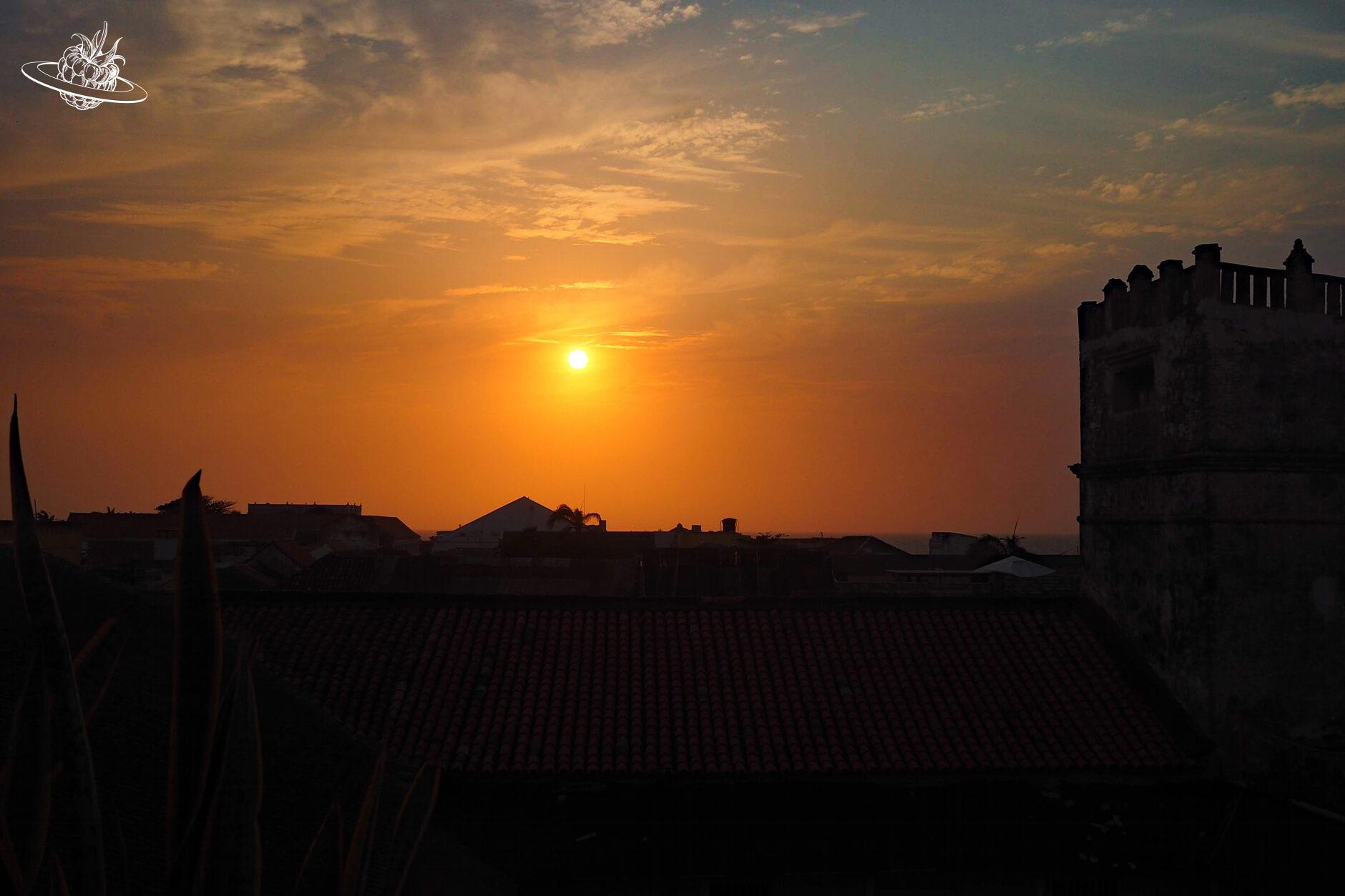 Sonnenuntergang über der Stadt Cartagena