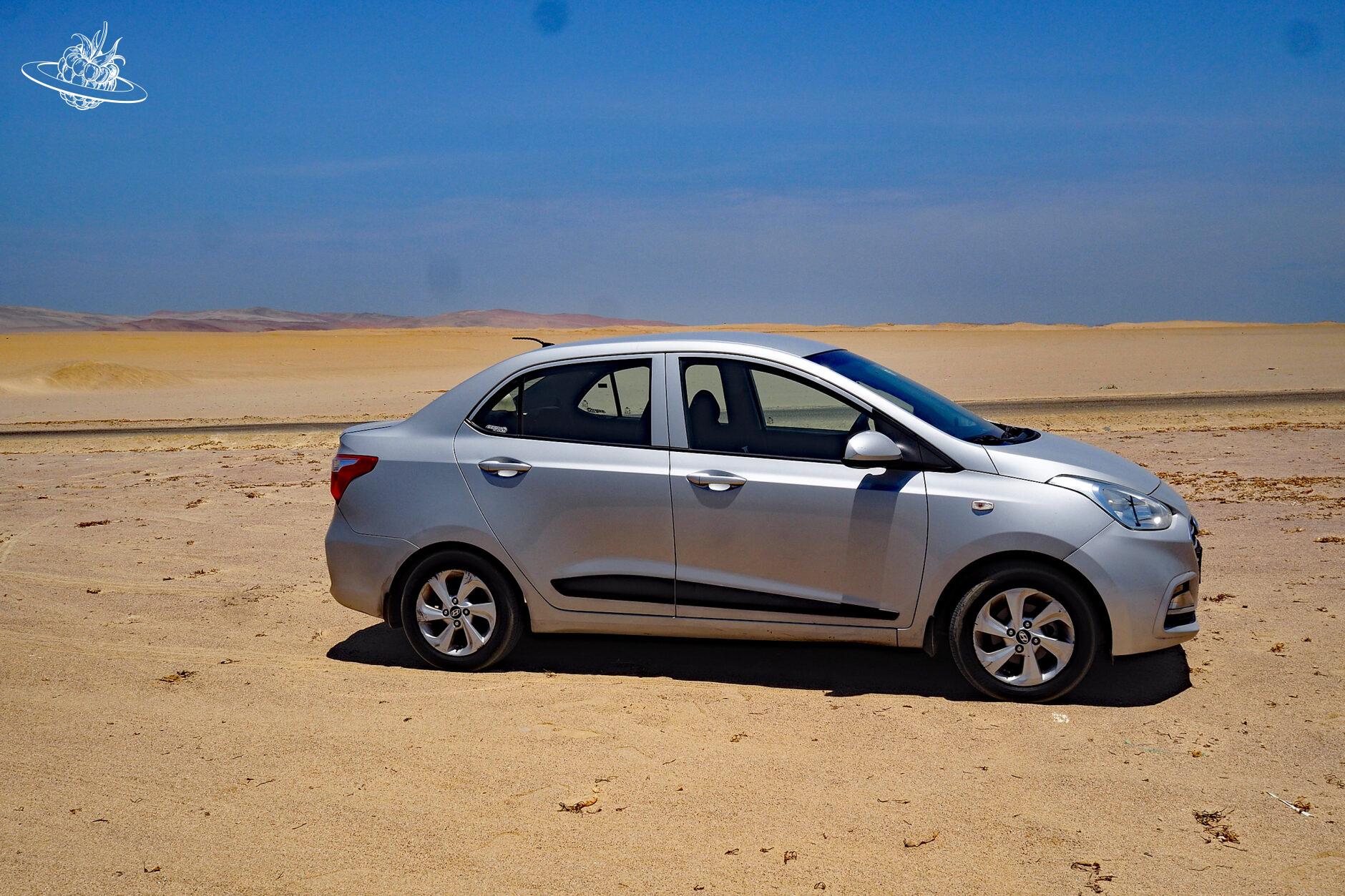 Unser Mietauto in der Wüste