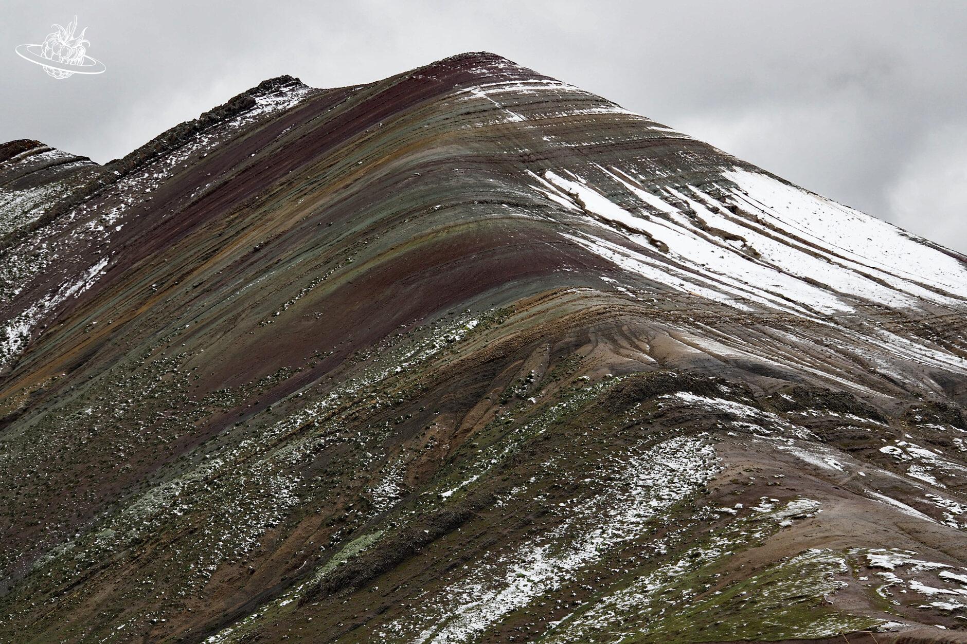 Nahaufnahme des Regenborgenberges