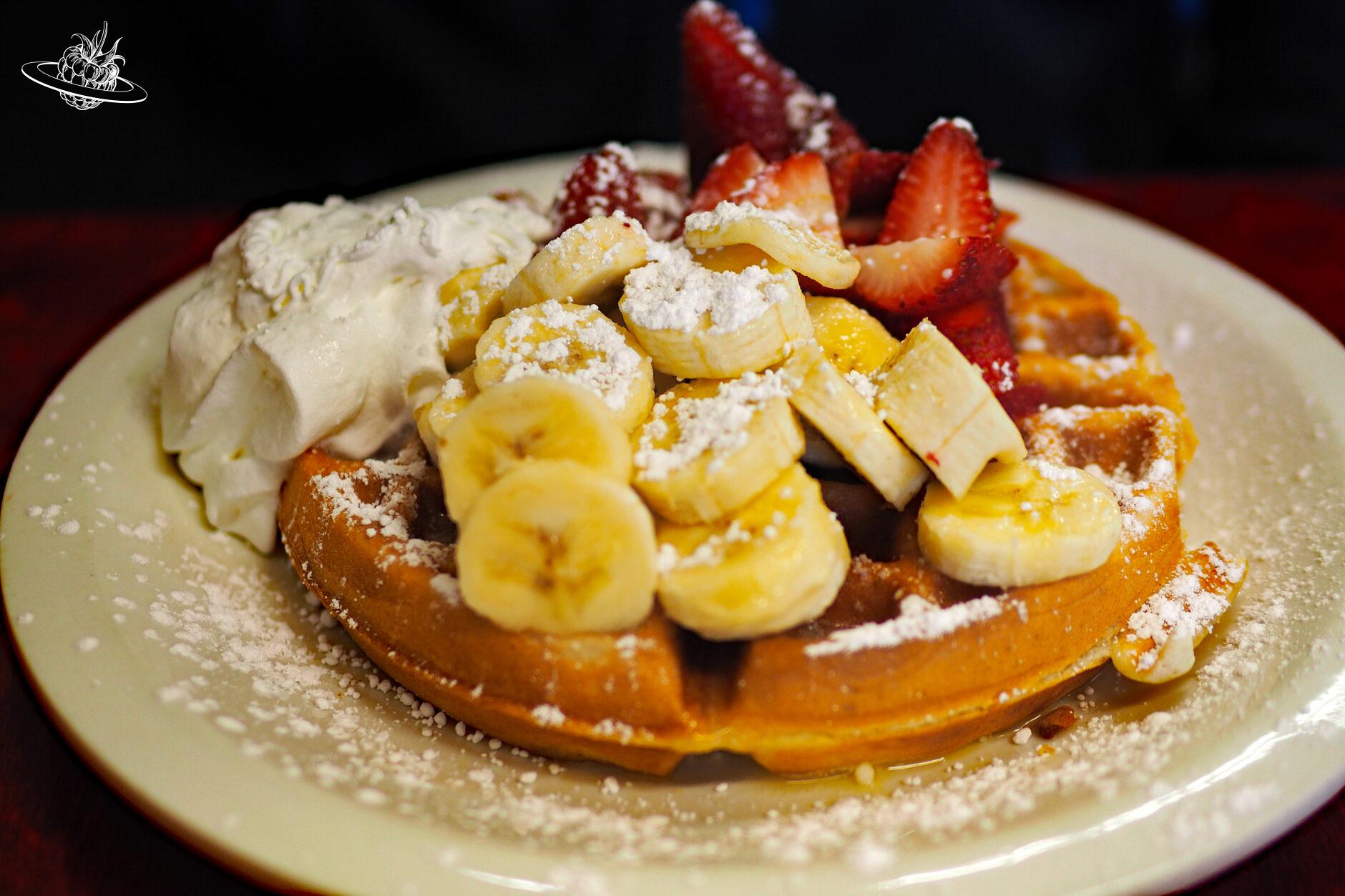 Waffel mit Früchten