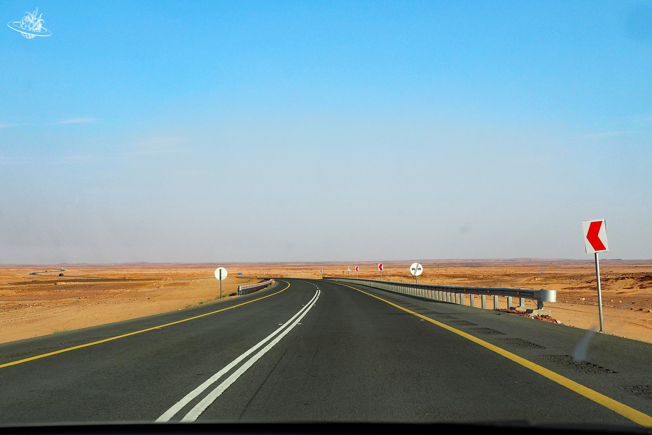 Strasse in der Wüste