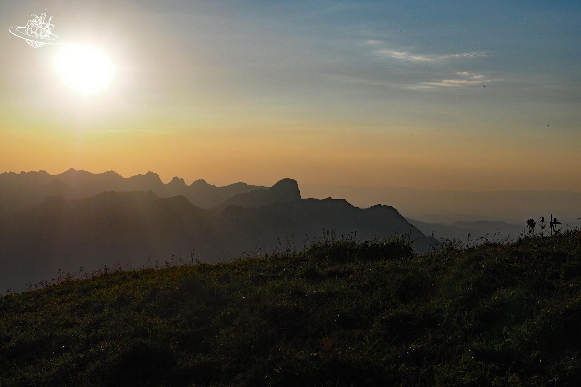 Abendstimmung über den Bergen