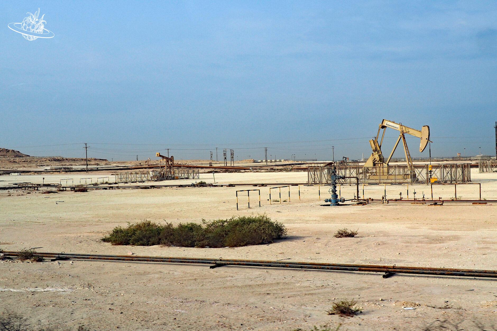 Öl-Bagger in der Wüste