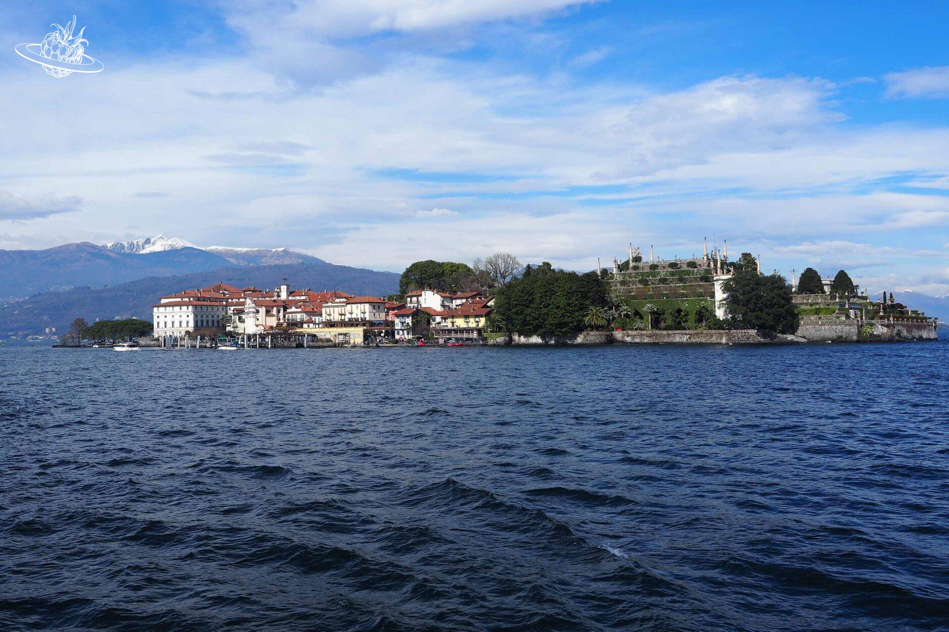 Isola Bella vom Schiff aus gesehen