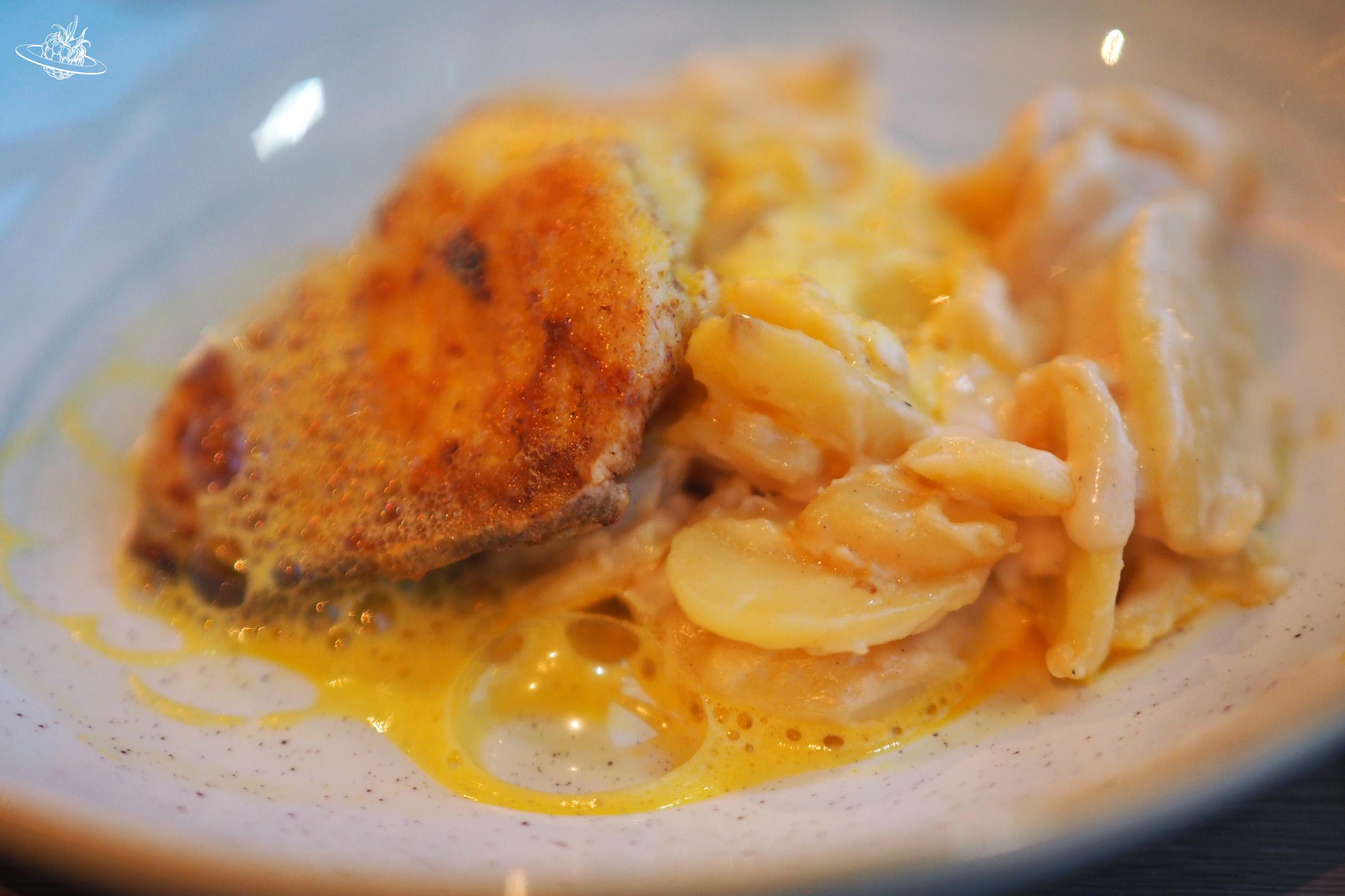 Schnitzel und Kartoffelgratin