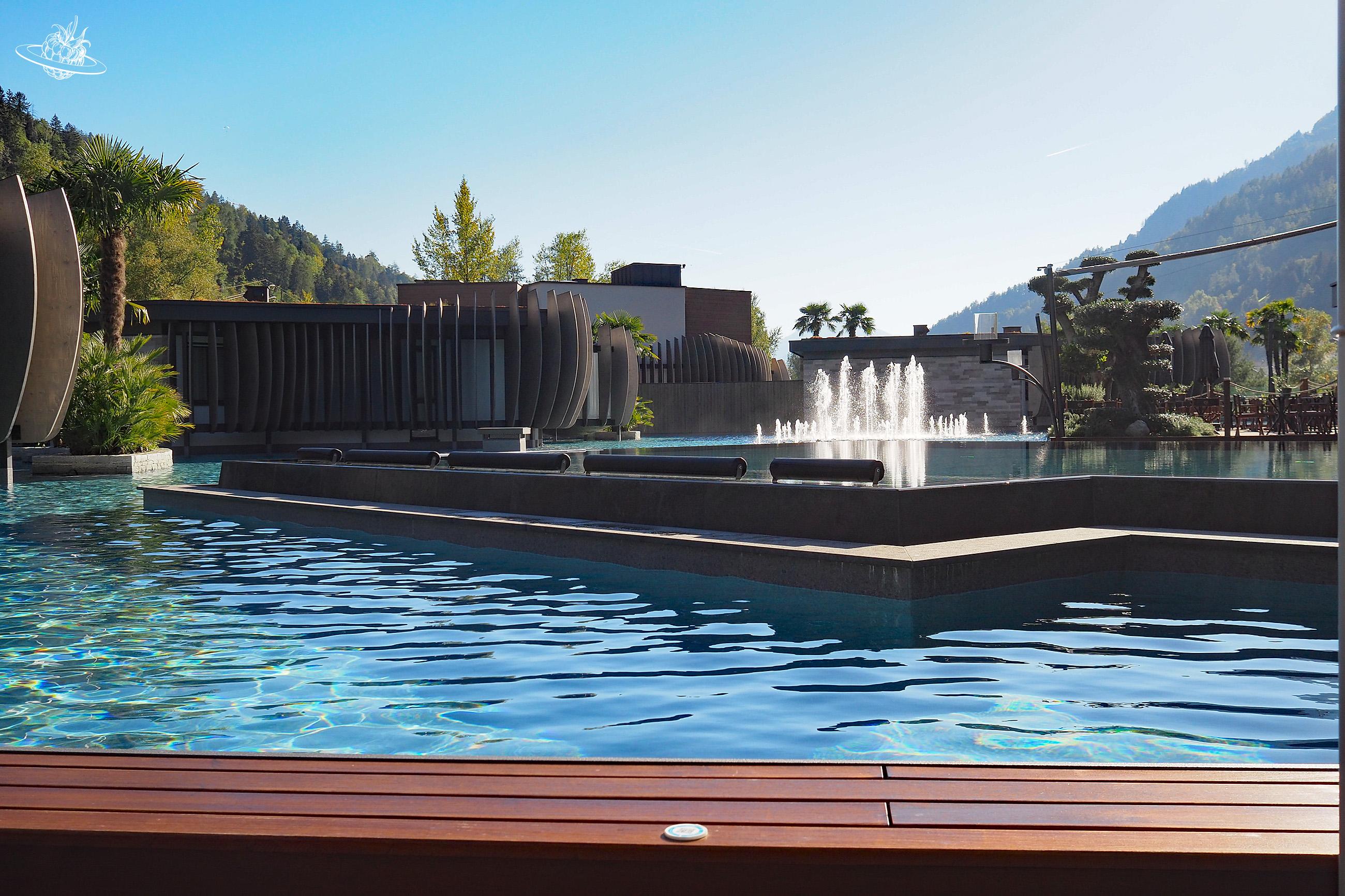 Blick auf Hotelbrunnen