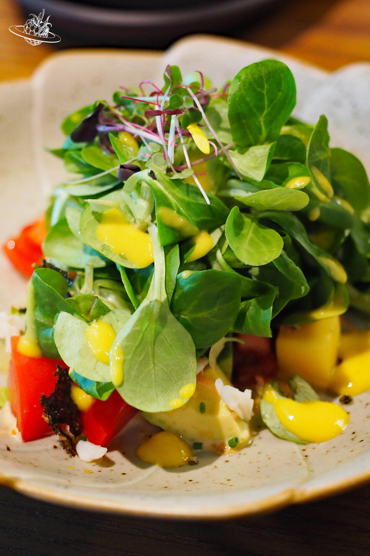 Gemischter Salat auf dem Teller