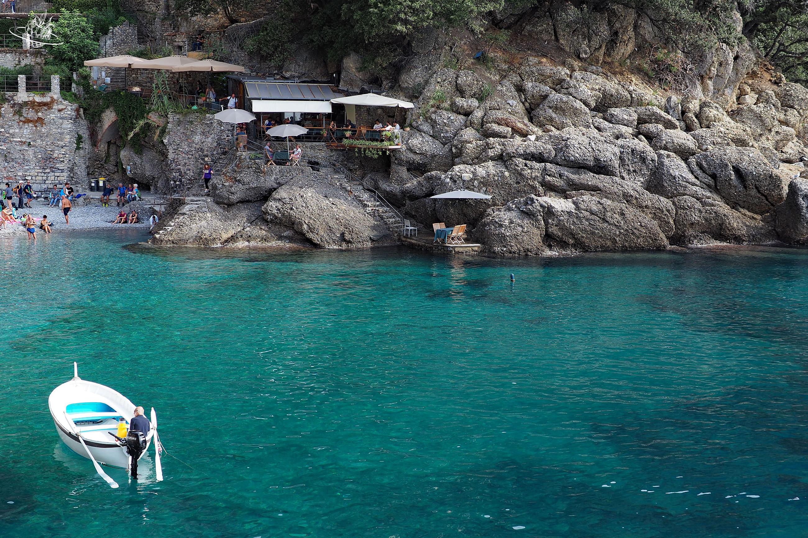türkisfarbiges Wasser
