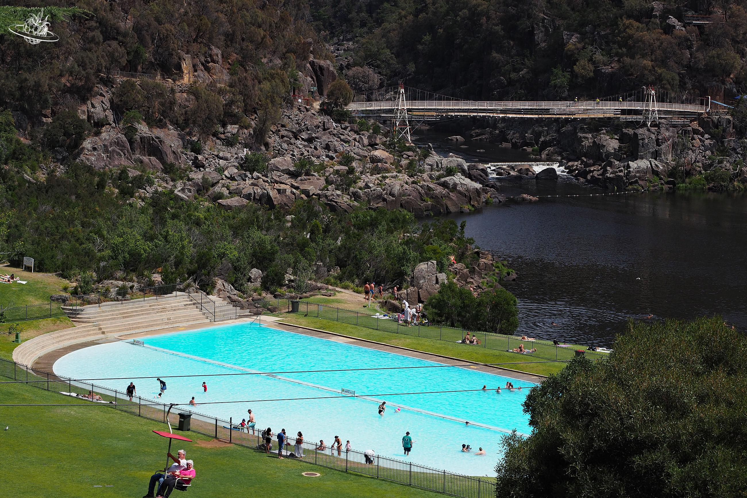 Schwimmbad im Norden in Tasmanien. Cataract Gorge Reserve