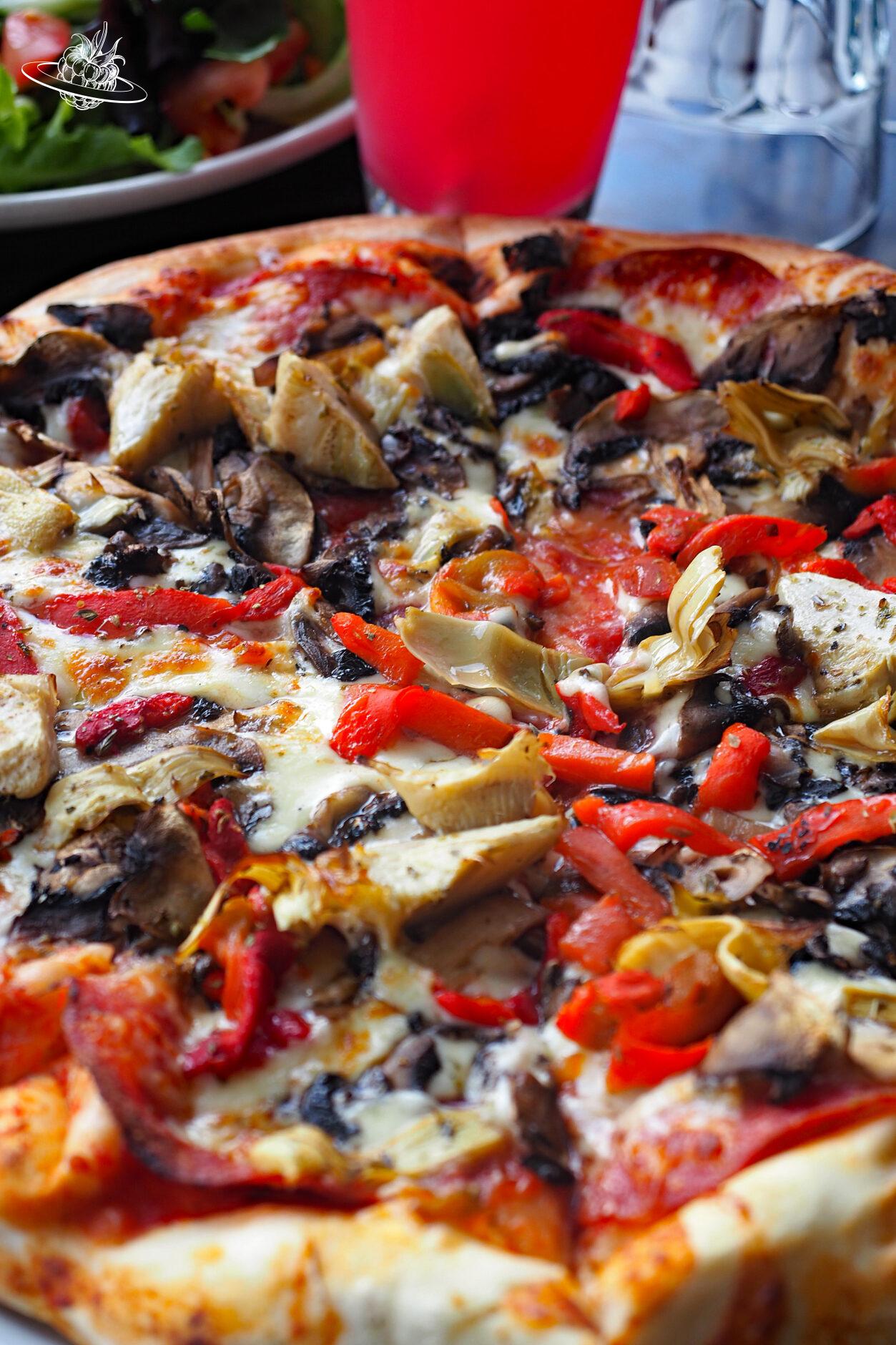 Restaurant Tipp in Hobart Jack Loves Red Datei-URL: https://wunderberry.ch/wp-content/uploads/2026/05/Sauerteig-pizza-jack-loves-red-hobart-tasmanien-lutruwita.jpg URL in Zwischenablage kopieren Erforderliche Felder sind mit * markiert Vorschaubilder regenerieren Ausgewählte Medien-AktionenAuswählen Keine ausgewählt Sauerteigpizzas