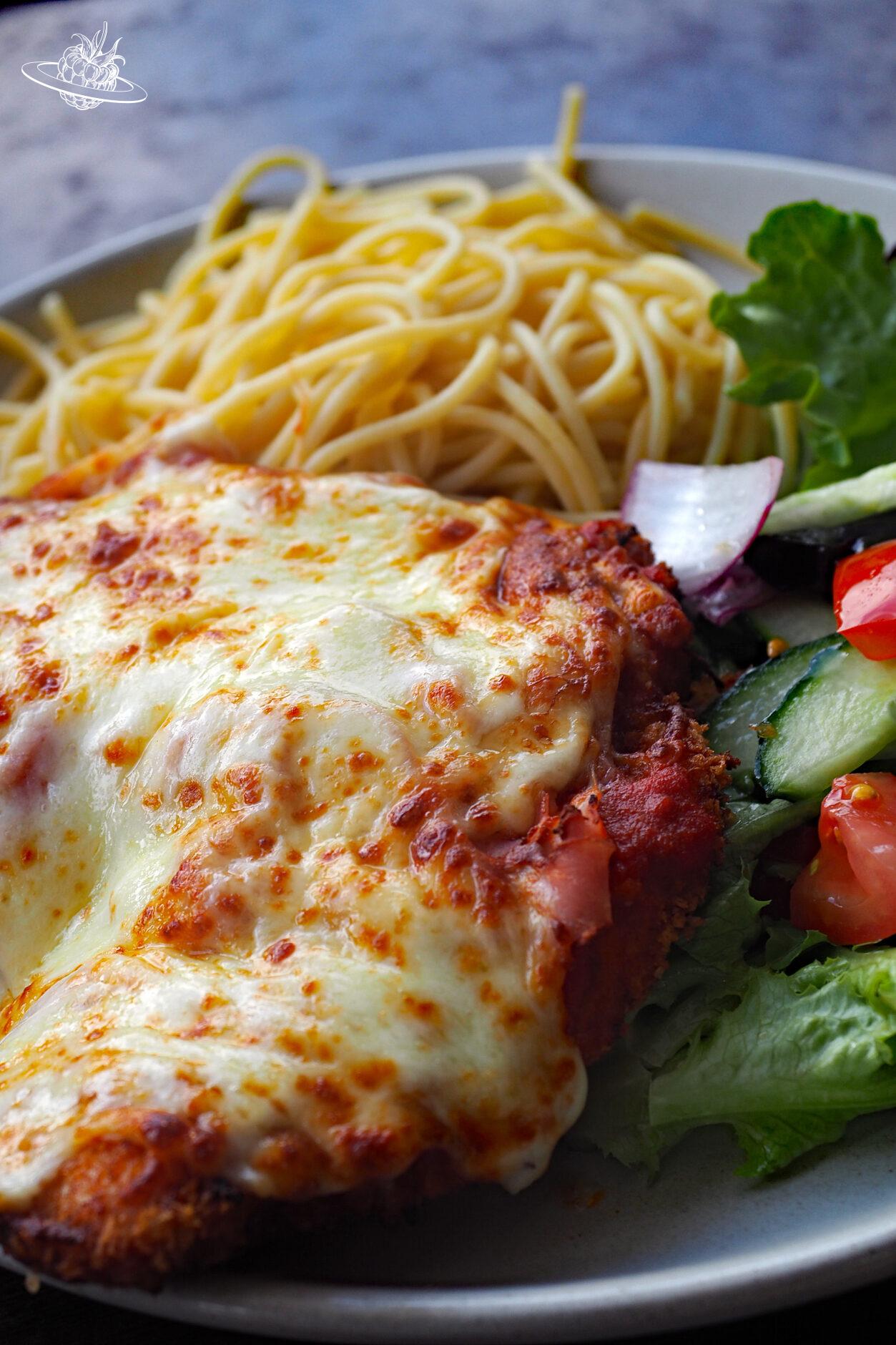 Parmi Australisches Essen in Hobart bei Jack Loves Red