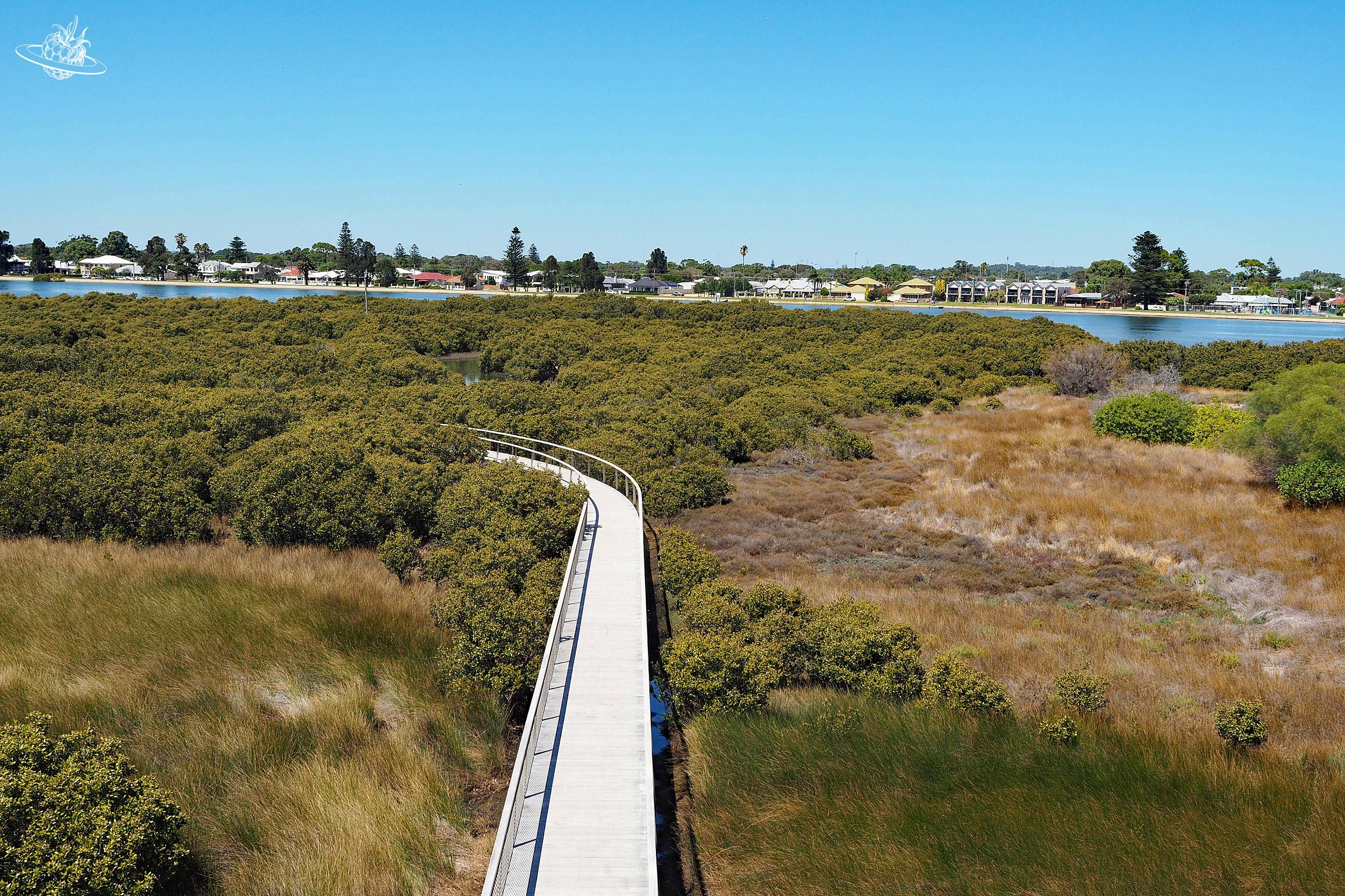 Wunderschöner Boardwalk in Kalgulup Bunbury